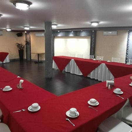 Hotel Villa Las Rosas Tepic Exterior foto